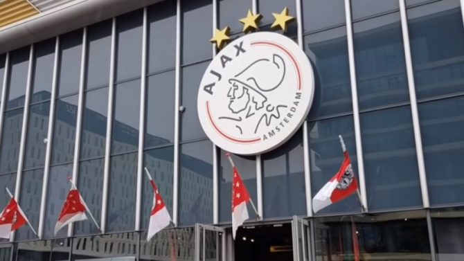 Κορωνοϊός: Άγιαξ, Αλκμααρ και PSV θέλουν διακοπή