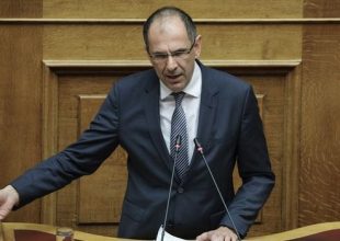 Η κρίσιμη συνάντηση του Γεραπετρίτη με στελέχη της FIFA