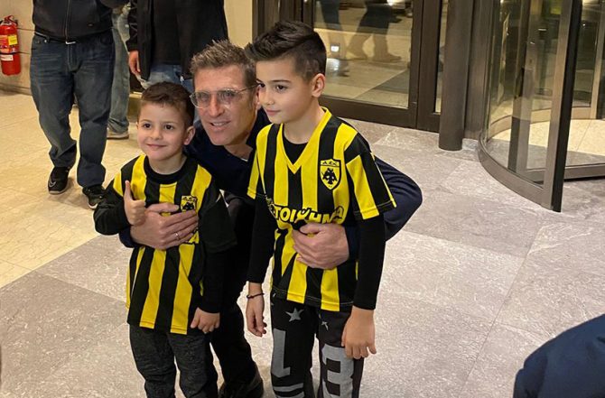 Κιτρινόμαυρη η Θεσσαλονίκη – Αποθέωση για την ΑΕΚ (PICS)