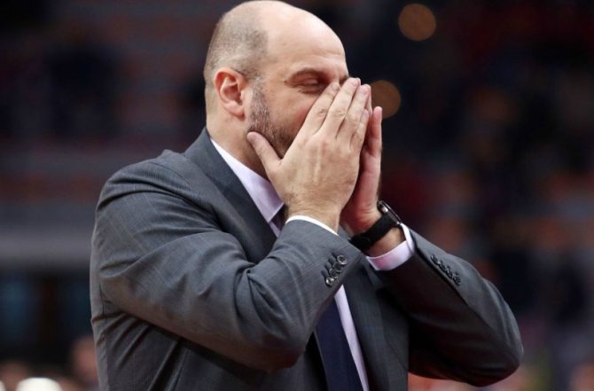 Μίτροβιτς: «Δεν ξέρω χωρίς πόσους παίκτες έπαιξαν, αλλά έβγαλαν ενέργεια» Μίτροβιτς: «Δεν ξέρω χωρίς πόσους παίκτες έπαιξαν, αλλά έβγαλαν ενέργεια»