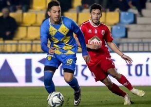 Παναιτωλικός: “Γνωρίζουν τους κανονισμούς ή τους εφαρμόζουν κατά το δοκούν;”
