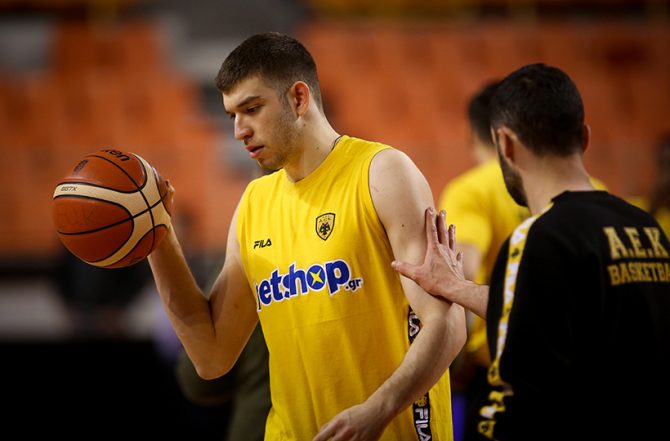 «Σφράγισε» τη συμμετοχή του στο Draft του NBA ο Ρογκαβόπουλος