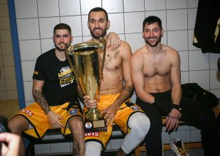 Χρυσικόπουλος: «Ήμασταν καλύτεροι στις λεπτομέρειες και πήραμε το Κύπελλο!»