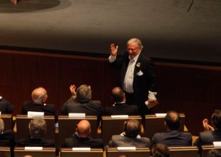 ΠΑΕ ΑΕΚ: «Δεν ήταν ακόμα ένας ρόλος – Ήταν ο ίδιος Κώστας Βουτσάς»