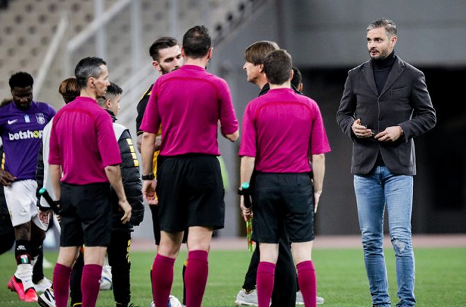 Πέναλτι – μαρς και εγκλήματα από τον Πορτογάλο (VID) Πέναλτι – μαρς και εγκλήματα από τον Πορτογάλο (VID)