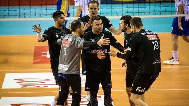 Ο ΠΑΟΚ νίκησε 3-0 τον Ηρακλή και διατηρήθηκε δεύτερος