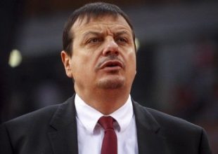Αναντολού Εφές: Περίπατος παρά τα 1/9 σουτ του Λάρκιν