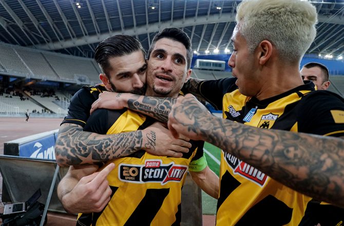 Μάνταλος σε Λιβάγια: «Είσαι έτοιμος;» (ΦΩΤΟ)