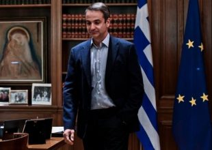 Μητσοτάκης: «Βρισκόμαστε σε πόλεμο, με έναν αόρατο και όχι ανίκητο εχθρό»