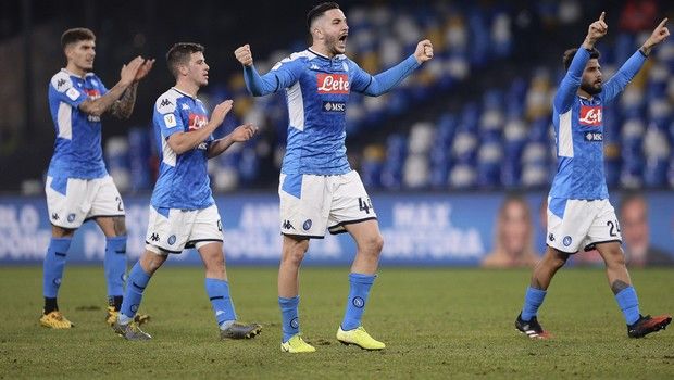 Νάπολι: Κοντά σε συμφωνία με τη Ρόμα για ανταλλαγή πέντε παικτών