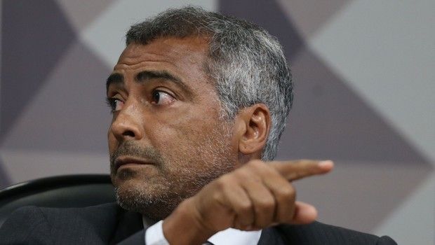 Ρομάριο: “Είμαι 100% άπιστος, είμαι γυναικάς” Ρομάριο: “Είμαι 100% άπιστος, είμαι γυναικάς”