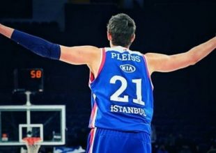 Πλάις: «Πόσο μου λείπει το μπάσκετ, κρατήστε απόσταση για να είμαστε πάλι μαζί»