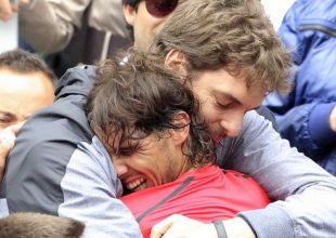 Κορωνοϊός: Ναδάλ και Γκασόλ ένωσαν τον ισπανικό Τύπο για να βοηθήσουν το σύστημα υγείας