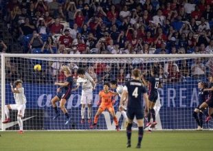 FIFPro: “Υπαρξιακή απειλή για το γυναικείο ποδόσφαιρο”