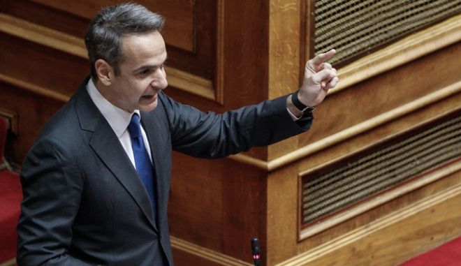 Ο Μητσοτάκης έριξε την ευθύνη στους νέους για την έξαρση του κορονοϊού