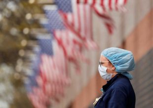 Ο κορωνοϊός «σφυροκοπά» την αμερικανική οικονομία