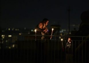 Ανάσταση στα μπαλκόνια και… #μένουμε_σπίτι (pics+video)