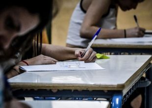 Πανελλαδικές: Στις 15 Ιουνίου οι εξετάσεις