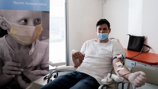 Κορωνοϊός: Συγκεντρώθηκαν 164 φιάλες αίμα στην αιμοδοσία του ΣΕΦ