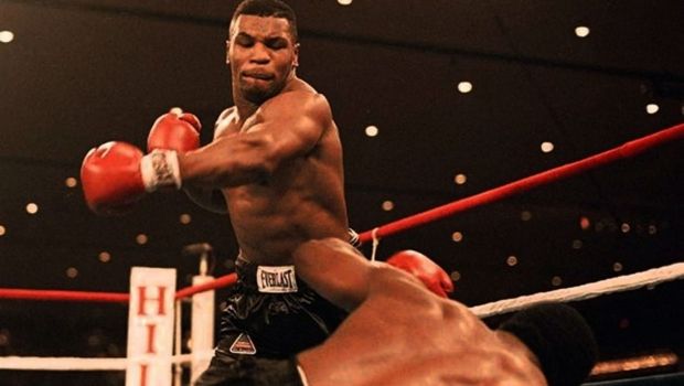 Επιστρέφει στην αγωνιστική δράση ο Mike Tyson Επιστρέφει στην αγωνιστική δράση ο Mike Tyson