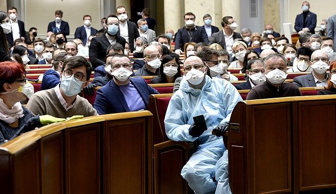 Κορωνοϊός: Ανατολική Ευρώπη και Ελλάδα στο καλό σενάριο – Γιατί αντέχουν