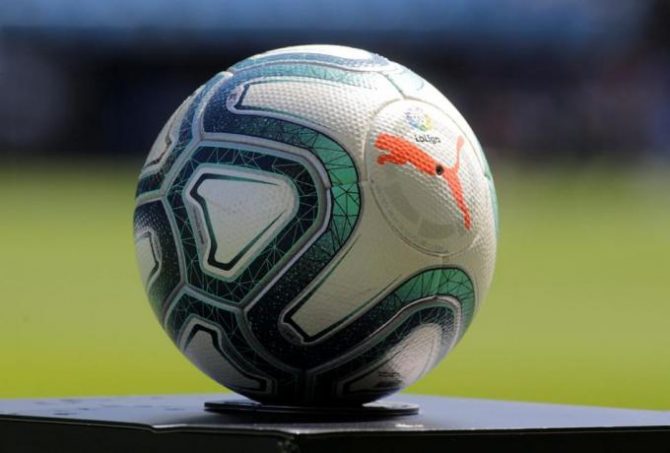 Τρία κρούσματα κορωνοϊού στην Πριμέρα Ντιβιζιόν