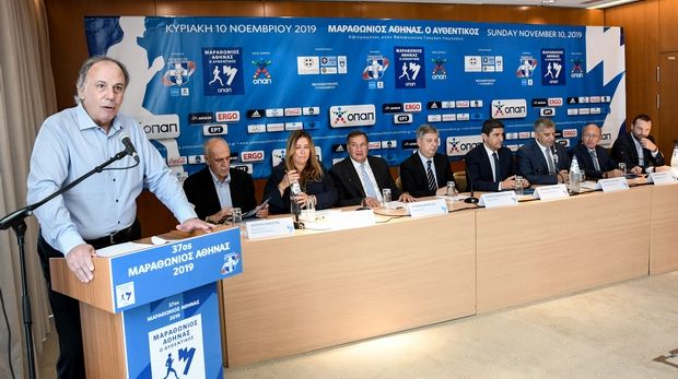 Τένις: Γιατί αποκλείονται τα παιδιά κάτω των 15 ετών