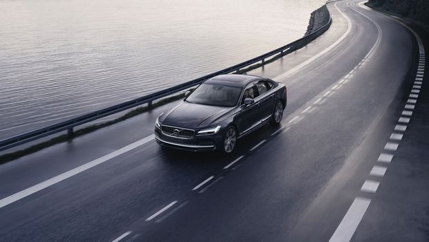 Έβαλε “κόφτη” στα 180 χλμ./ώρα η Volvo Έβαλε “κόφτη” στα 180 χλμ./ώρα η Volvo