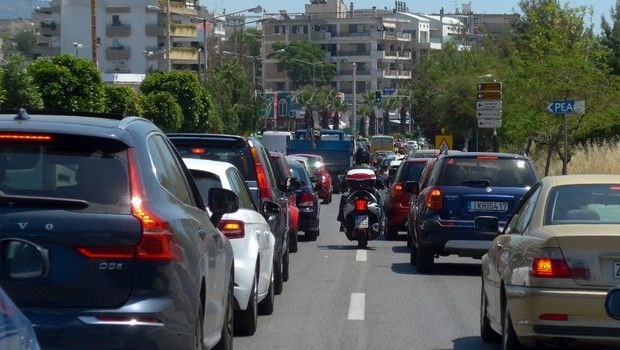 Στο 80,2% η πτώση της αγοράς αυτοκινήτου τον Απρίλιο, στην Ελλάδα