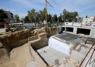 Του… μπετού γίνεται στην «Αγιά Σοφιά» (VIDEO)