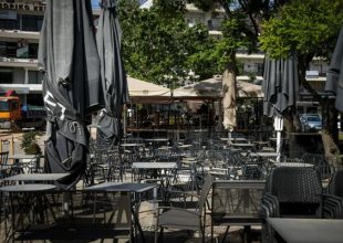 Lockdown: Σε τρεις φάσεις η άρση στις αρχές Δεκεμβρίου – Χωρίς μπαρ και νυχτερινά κεντρα