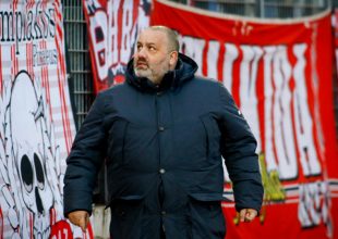 Καραπαπάς: «Τελείωσαν τα ψέματα. Στο τέλος θα παίζετε μόνοι σας»