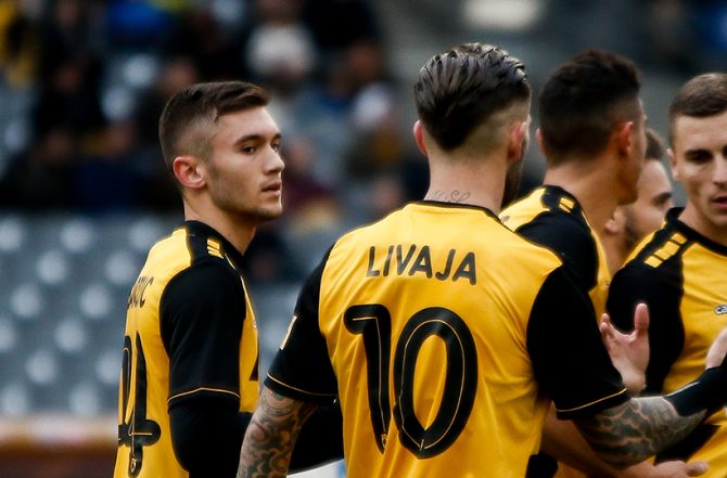 Με Λιβάγια, Κρίστιτσιτς και Λάτσι έσβησε τούρτα ο «Σάμπα» (pics)