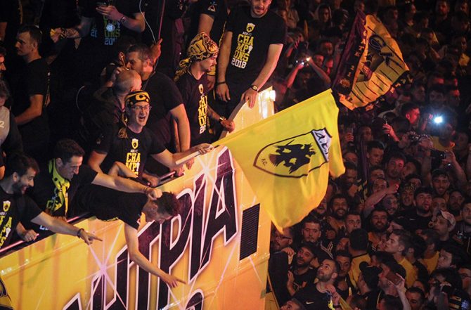 ORIGINAL 21 σε Χιμένεθ: «Χρόνια Πολλά, Μανόλο!» (ΦΩΤΟ)