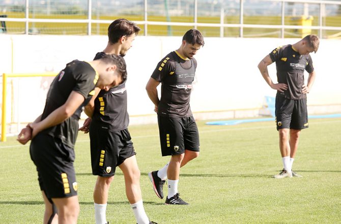 Η… πρώτη επί εποχής κορωνοϊού (PICS+VID)