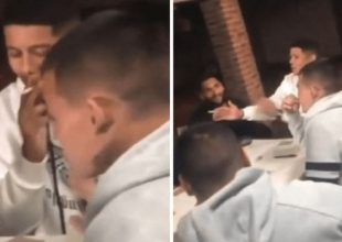 Κορωνοϊός: Ο Ρόχο έσπασε την καραντίνα με τσιγάρο στο χέρι και χαρτιά