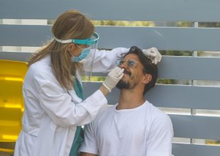 Το τρίτο τεστ κορωνοϊού στα Σπάτα (pics)