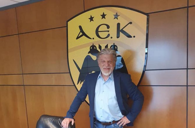 Στα γραφεία της Βασίλισσας ο Βούρος (pics)