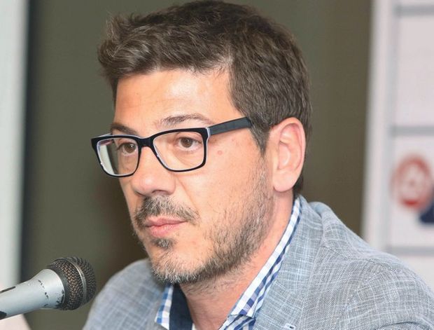 Τελειώνει η Γκραν Κανάρια τον Κατσικάρη Τελειώνει η Γκραν Κανάρια τον Κατσικάρη