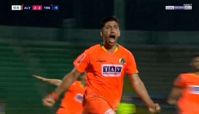 Ο Μπακασέτας με γκολάρα buzzer-beater έκοψε το πρωτάθλημα απ’ την Τράμπζονσπορ (VIDEO)