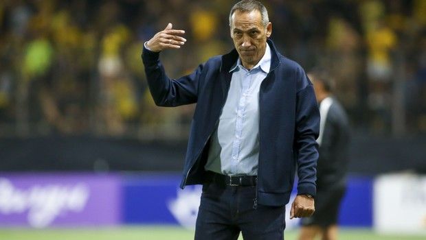 Γιώργος Δώνης: Στο στόχαστρο των Σερκλ Μπριζ και Σταντάρ Λιέγης