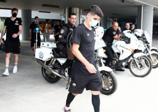 Η άφιξη της ΑΕΚ στην Θεσσαλονίκη! (pics)