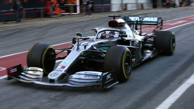 Formula 1: Με μαύρο μονοθέσιο θα τρέξει το 2020 η Mercedes