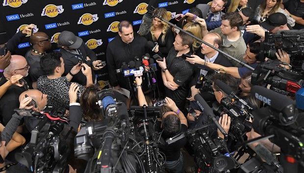 Το πλάνο του ΝΒΑ για τους δημοσιογράφους προβλέπει καραντίνα 3,5 μηνών