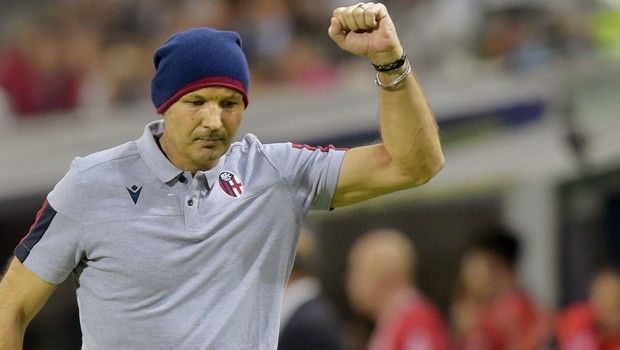 Μπολόνια: Ανανέωσε ως το 2023 ο Μιχάιλοβιτς