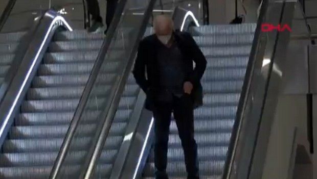 Ομπράντοβιτς: Έφτασε στην Κωνσταντινούπολη για τη συνάντηση με τη Φενέρμπαχτσε