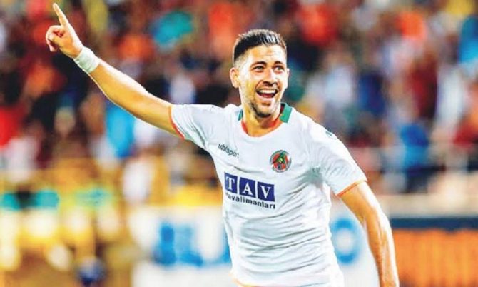 Σκόραρε ξανά ο Μπακασέτας! (video)