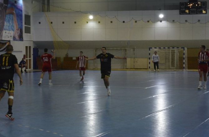 Φουλ για τίτλο η ΑΕΚΑΡΑ – Διέλυσε τον Ολυμπιακό