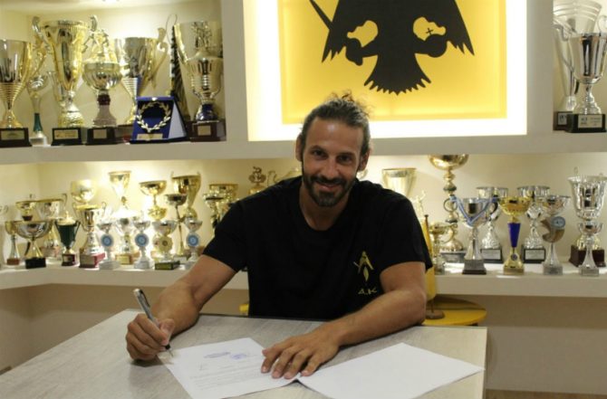 Στελλάτος: «Πολύ χαρούμενος που συνεχίζω» (pics)