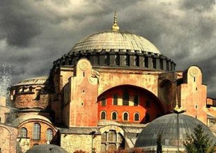 Σύσσωμη η οικογένεια της ΑΕΚ απαντά για Αγία Σοφία